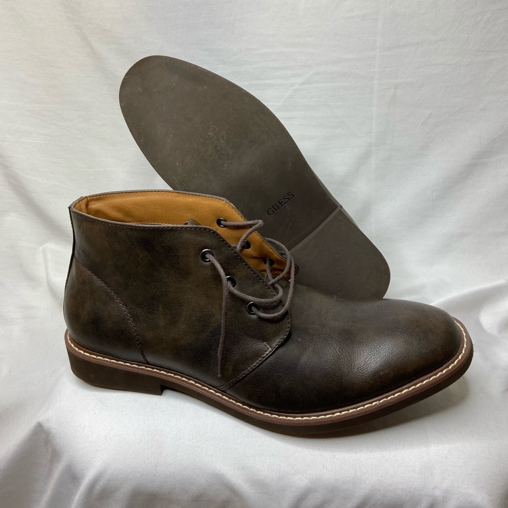 Mens Guess Chukka Boots